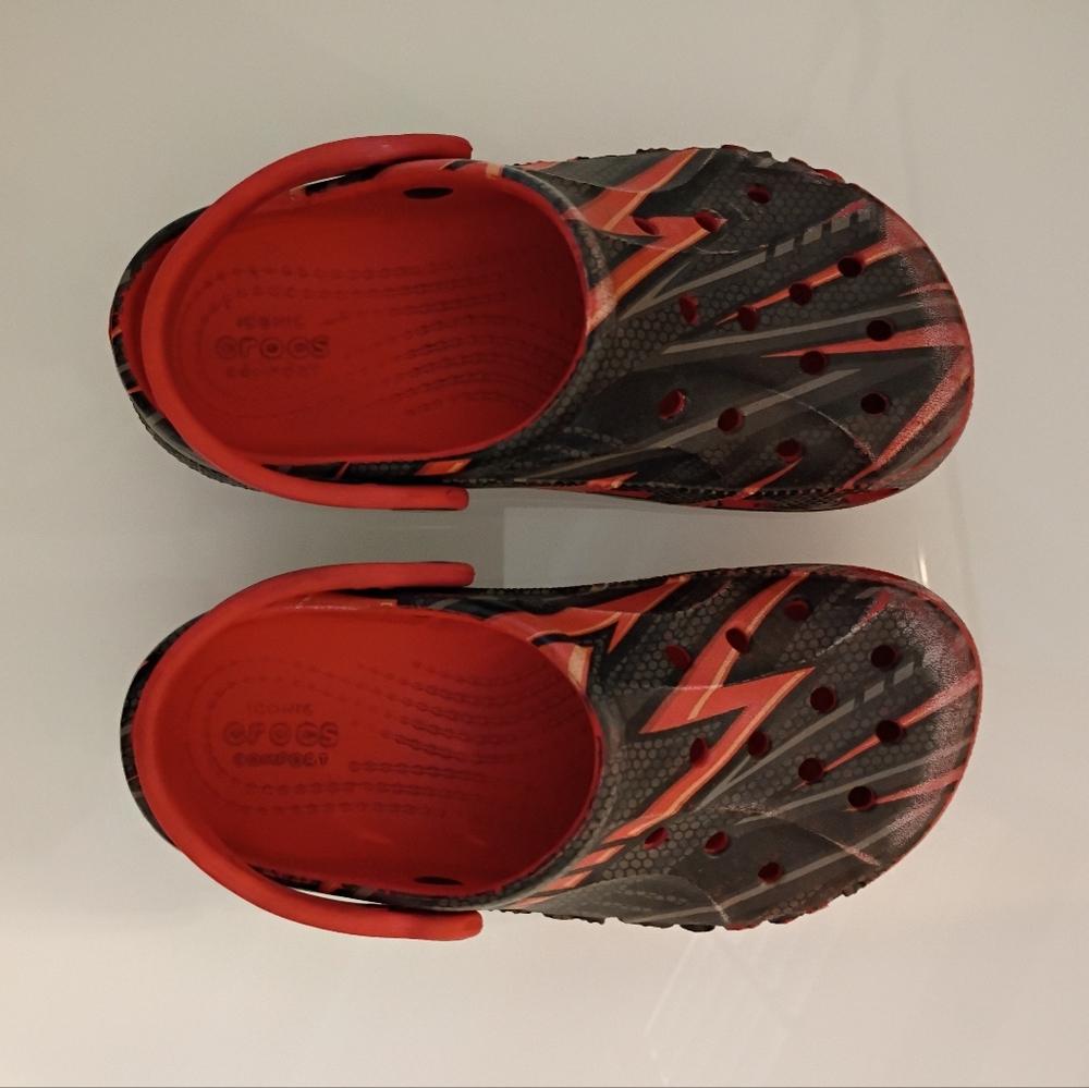 CROCS Kids' Red and Black Clogs size 12 - Picture 5 of 8